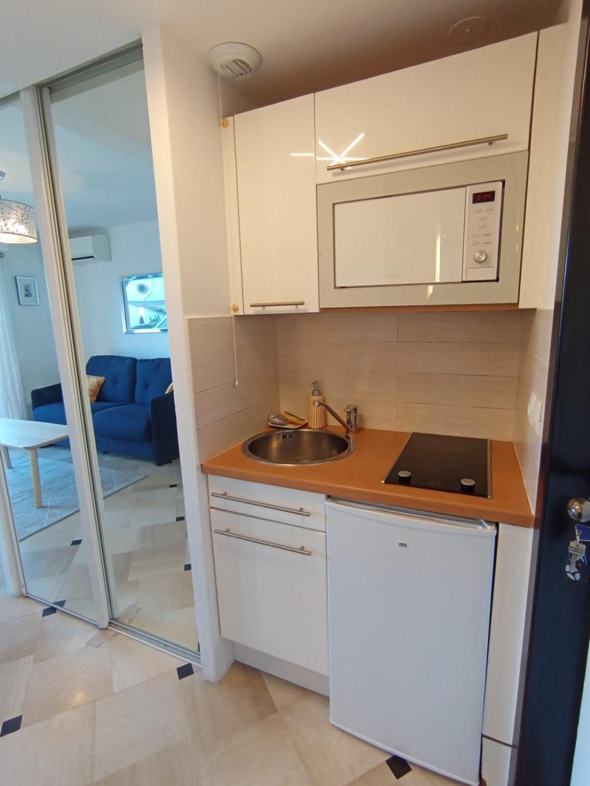 Appartamento De Luxe Sun Paradis, Terrasse, Vue Piscine Cannes